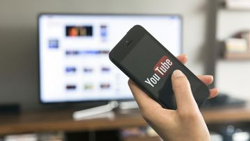 youtube syarat monetisasi 2024, watch time YouTube, jumlah subscriber minimal, kebijakan monetisasi YouTube, persyaratan channel YouTube - YouTube Perketat Syarat Monetisasi 2024: Watch Time Naik Jadi 4.000 Jam