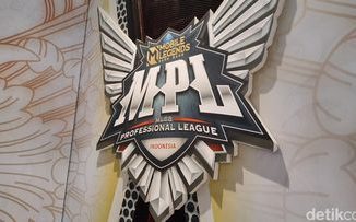 jadwal MPL ID S18 Week 1, MPL ID Season 18, Evos vs RRQ Hoshi, jadwal Mobile Legends pro, turnamen MLBB Indonesia - Jadwal MPL ID S18 Week 1 Terbaru: Evos vs RRQ Hoshi Jadi Pembuka Spektakuler